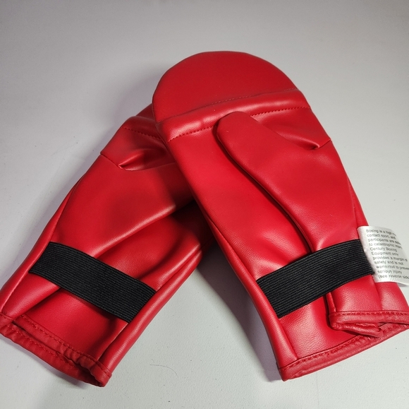 Century Boxing Training gloves - Picture 2 of 4